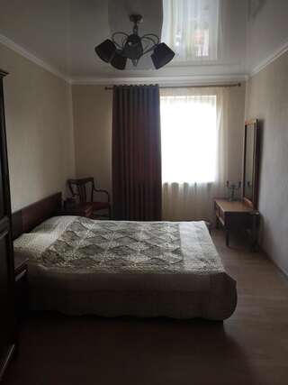 Апартаменты Апартаменты в Гагре Гагра Апартаменты с 2 спальнями-1