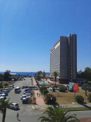 Апартаменты Апартаменты в Гагре Гагра Апартаменты с 2 спальнями-3